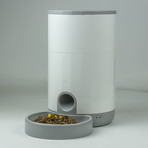 Nutri Mini // Wi-Fi Pet Feeder