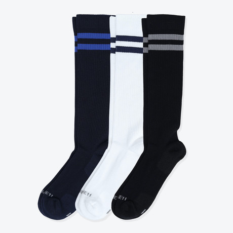 Wilt Socks // Pack of 3 // Navy + White + Black (US: 8)