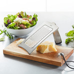 FORMAGGIO Gourmet Grater + Serving Tray