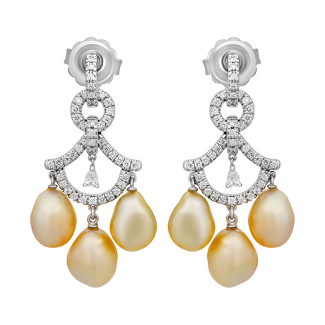 18k White Gold Diamond + Keshi Pearl Earrings // Store Display