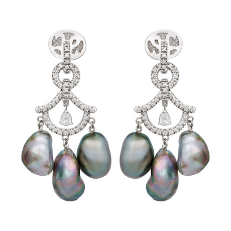 18k White Gold Diamond + Tahitian Keshi Pearl Earrings // Store Display