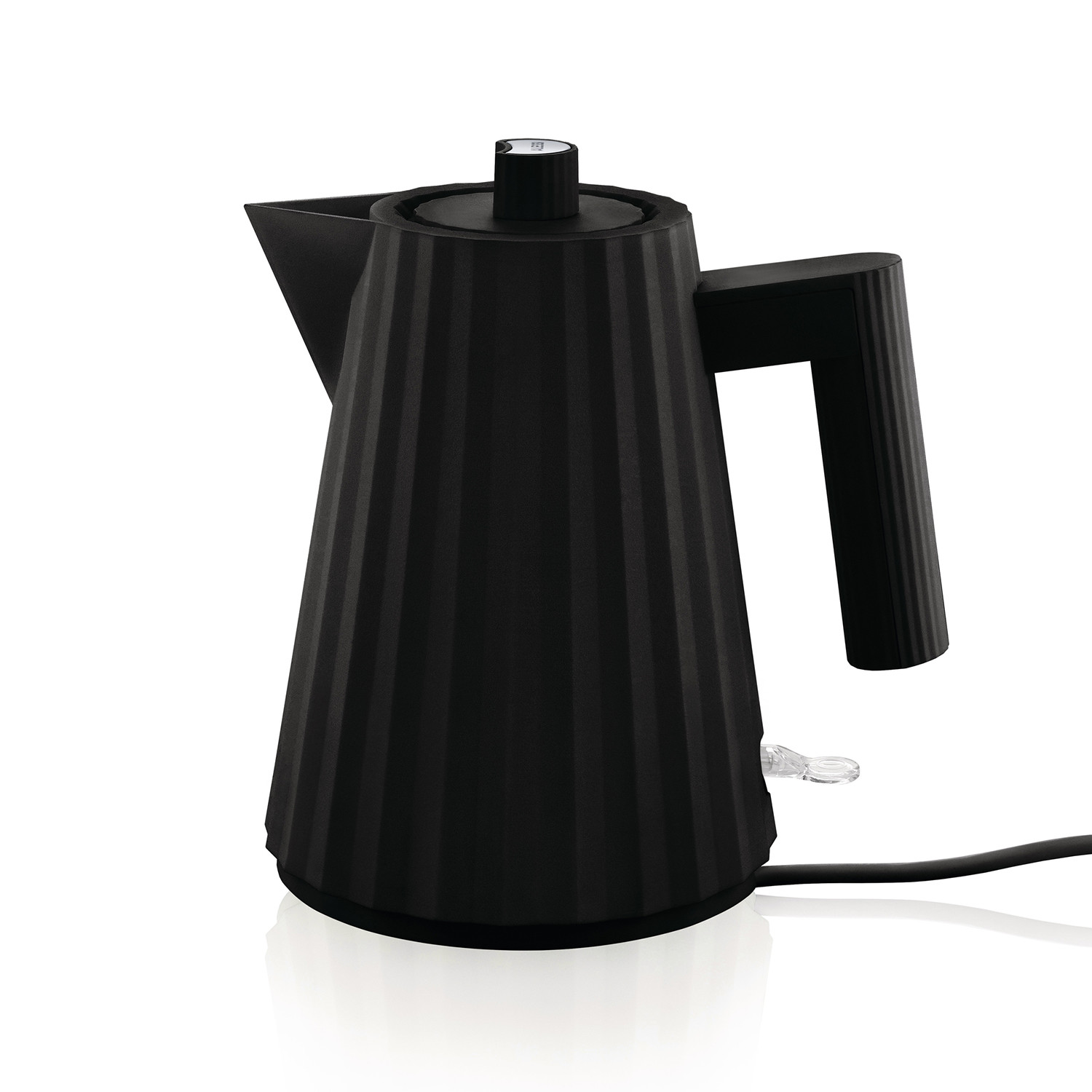 Plissé // Electric Kettle // Small // Black - TOMO Kitchen & Dining  Clearance Event - Touch of Modern
