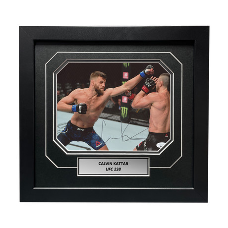 Calvin Kattar // Hand Signed Photo