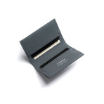 Ion Bifold (Black + White)