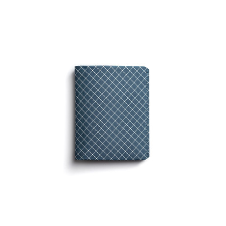 Matter Bifold (Black + White)