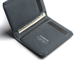 Matter Bifold (Black + White)