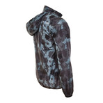 Travel Windbreaker // Camo (L)