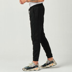 Landon Joggers // Black (M)