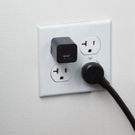 USB Charger Camera + Micro SD Reader + 32GB Internal Memory