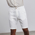 Deluxe Linen Bermuda Shorts // White (M)