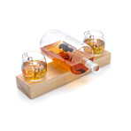 Hammer // Whiskey Decanter + 2 Whiskey Glasses + Tray