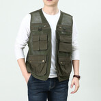 Cole Utility Vest // Military Green (XL)