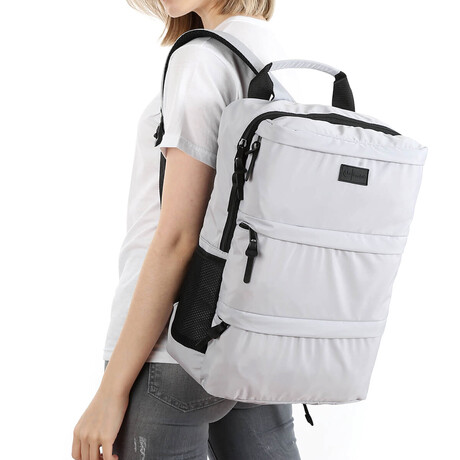 Dard Backpack // Gray
