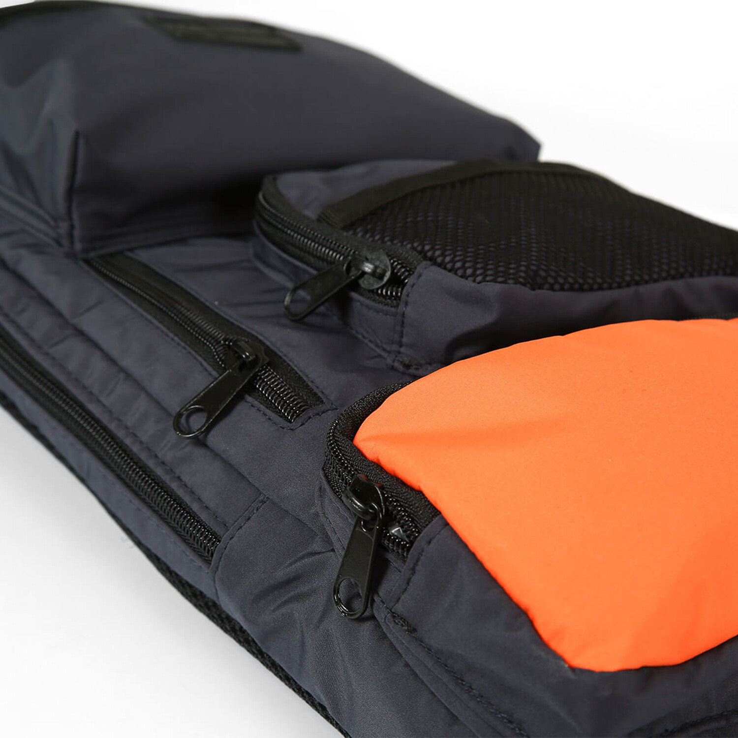 Kaj Bodybag // Anthracite - Bags Lab - Touch of Modern