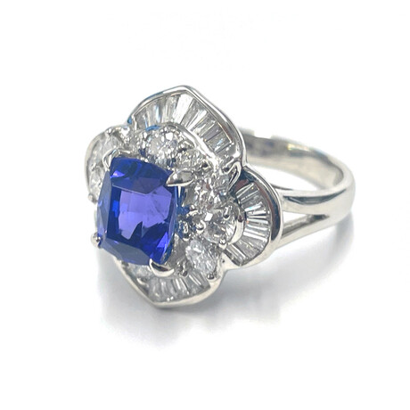 Estate // Platinum Diamond + Tanzanite Ring // Ring Size: 6.25 // Pre-Owned
