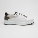 TT1663 Sneakers // White (Men's Euro Size 40)