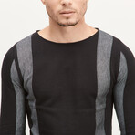 Elongated Contrasting Sweater // Black (S)