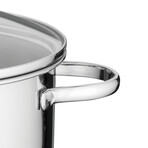 Essentials Comfort // 7" Stainless Steel Covered Casserole // 2.3qt