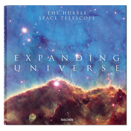 Expanding Universe // The Hubble Space Telescope