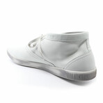 Tim-526 Shoe // White (44)