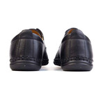 Cnidel Leather Everyday Shoe // Black (EU Size 40)