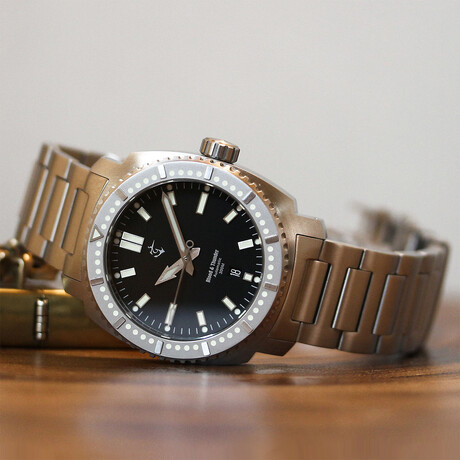 Vancouver Watch Co Blood & Thunder Automatic // 221