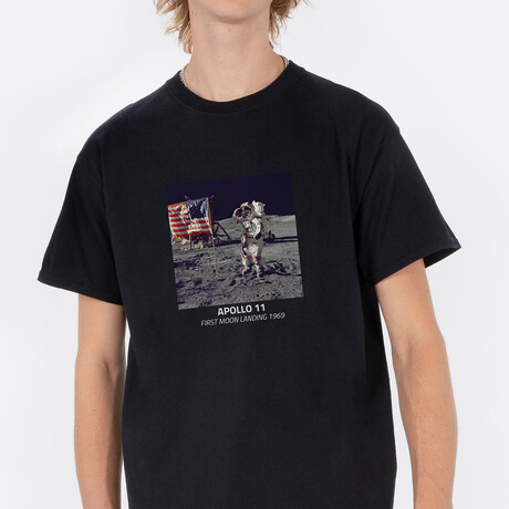 Apollo 11 First Moon Landing T-Shirt // Black (Small)