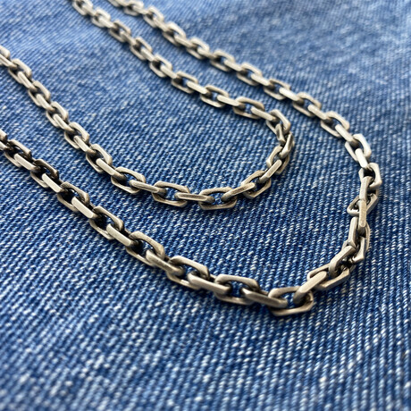 Small Rectangle Cable Chain Necklace (18" // 22.7g)