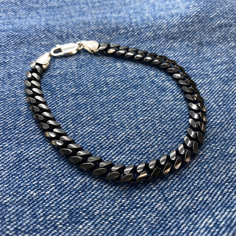 Black Detailed Curb Chain Bracelet