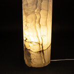Genuine Natural Round Onyx Lamp // V4