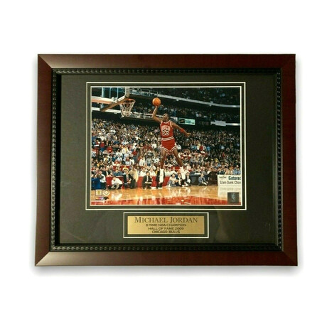 Michael Jordan // Chicago Bulls // Unsigned + Framed Photograph