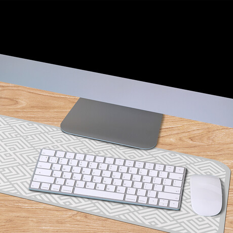 Classic Neutral Vinyl Office Accessories // Fenton (Mouse Pad - 7.7"Ø)