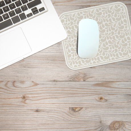 Classic Neutral Vinyl Office Accessories // Bernardo (Mouse Pad - 7.7"Ø)