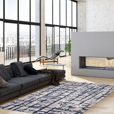 Anitra // Navy Rug (5'7" x 3'11")