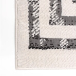 Pietra // Ivory (7'3"L x 5'3"W)