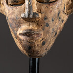 Genuine Wooden Yoruba Mask with Pigment // V1