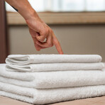 Towel Sets // White (1 Bath Towel + 1 Hand Towel)