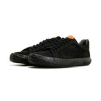 126 Sneaker // Black (US: 9)