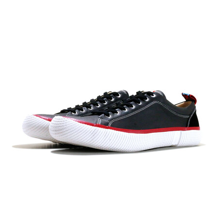 253 Sneaker // Black (US: 9)