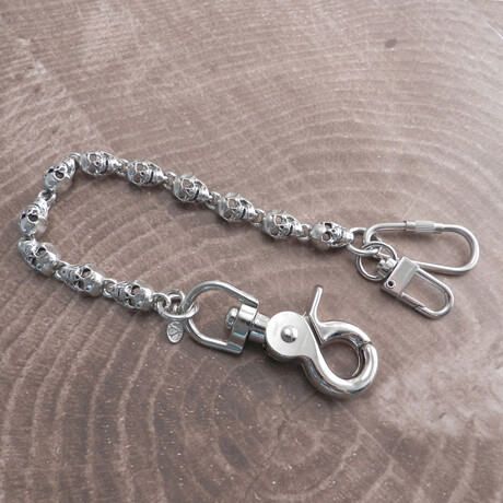 Flat Skull Key Leash // 8"