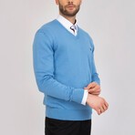 Axel V-Neck Pullover Sweatshirt // Blue (XS)