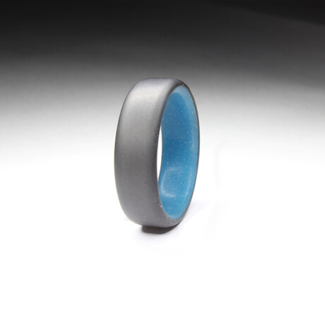 Round Top Carbon Fiber Ring // Blue Glow Core (6.5)