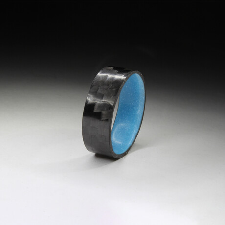 Horizontal Gloss Carbon Fiber Ring // Blue Glow Core (6.5)
