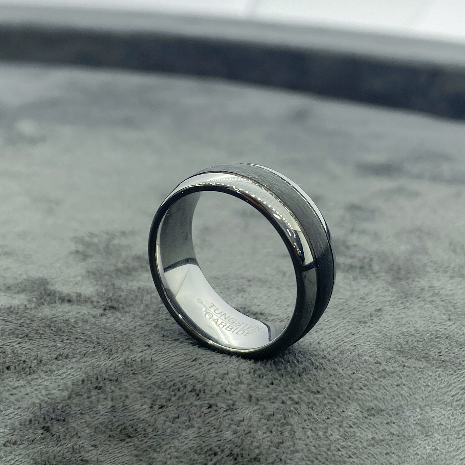Tungsten Carbide + Carbon Fiber Polished Band Ring // 8mm // Black ...