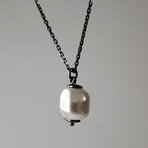 Baroque Pearl Pendant Necklace // 15.7" // Silver + White