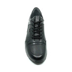 2006 Sneaker // Black (Euro: 44)