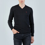 Solid V-Neck Pullover // Black (L)