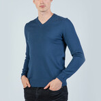 Solid V-Neck Pullover // Indigo (XL)
