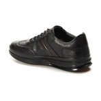 855MA650 Sports Shoes // Black (EU Size 40)