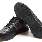 723MA8125 Sports Shoes // Black (EU Size 39)